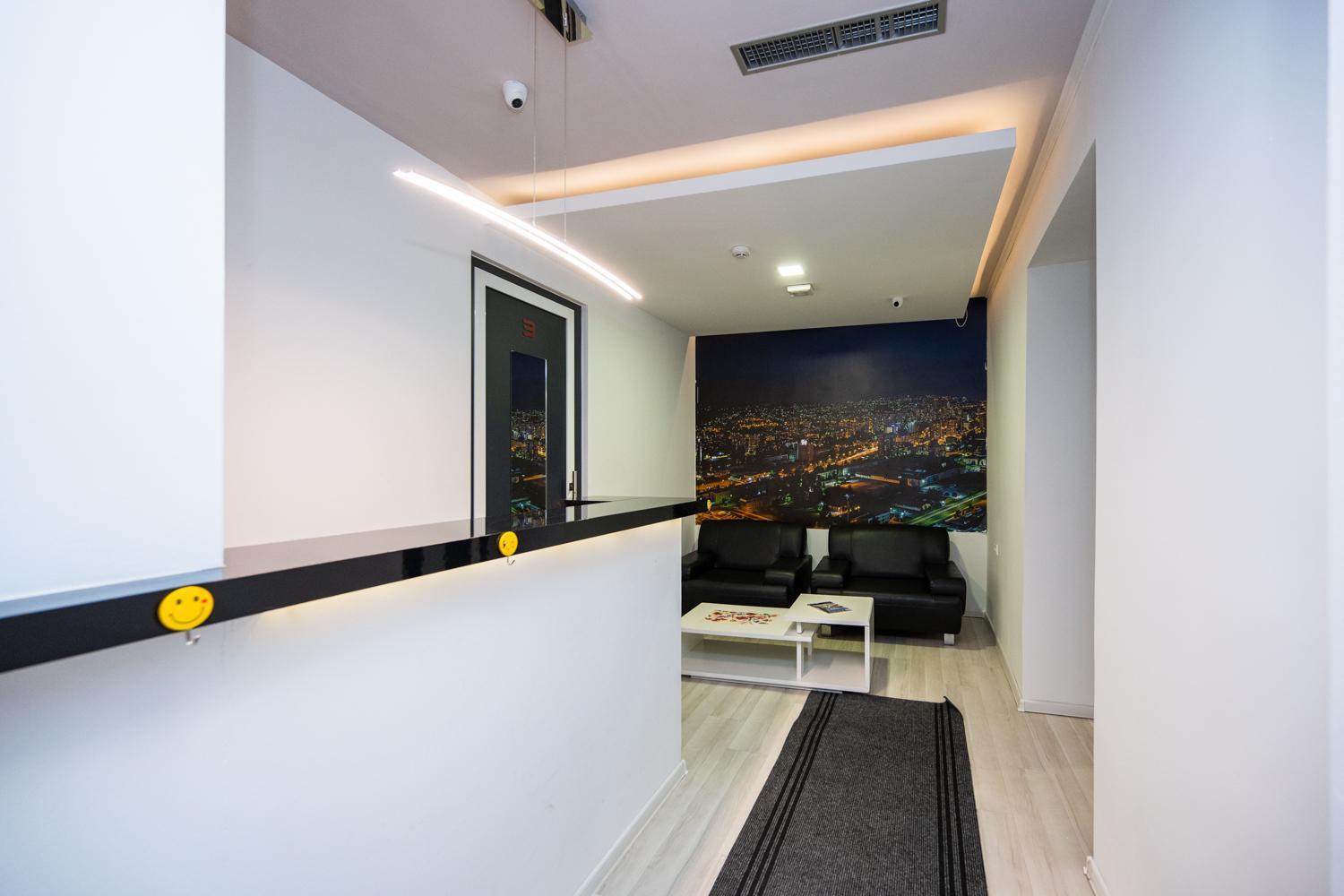 Modern And Design Apartments Near Cathedral Sarajevo Bagian luar foto