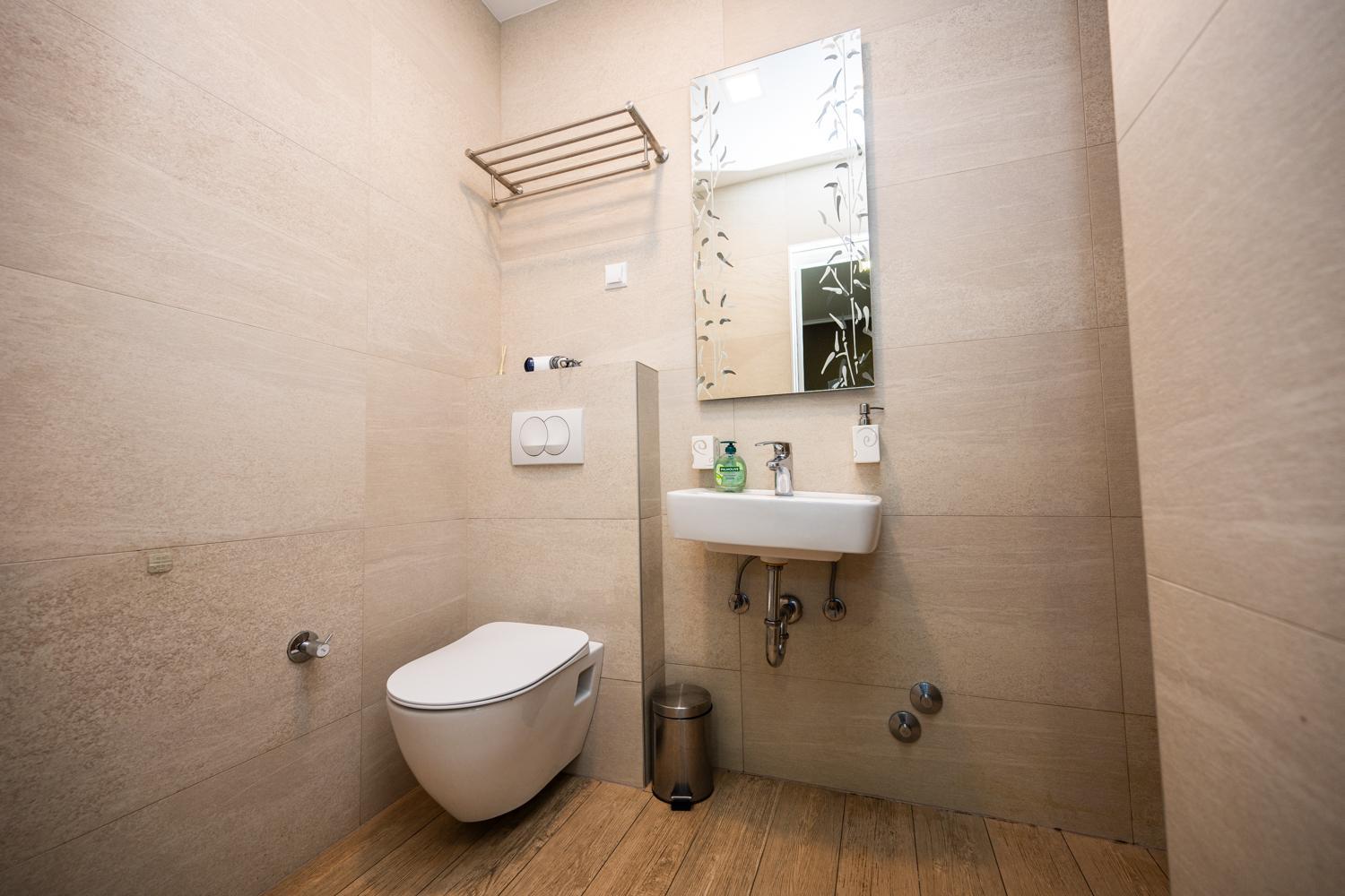 Modern And Design Apartments Near Cathedral Sarajevo Bagian luar foto