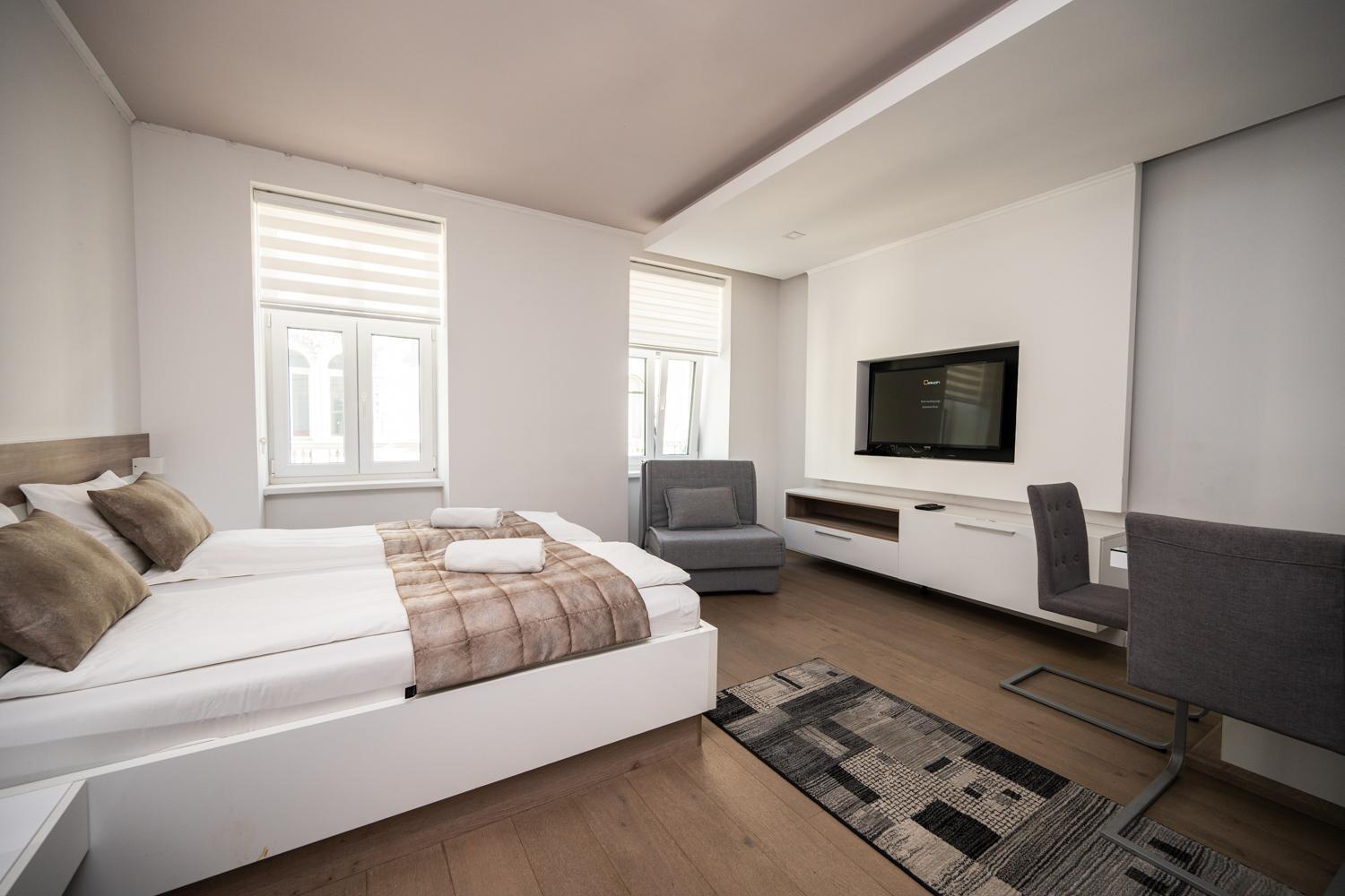 Modern And Design Apartments Near Cathedral Sarajevo Bagian luar foto