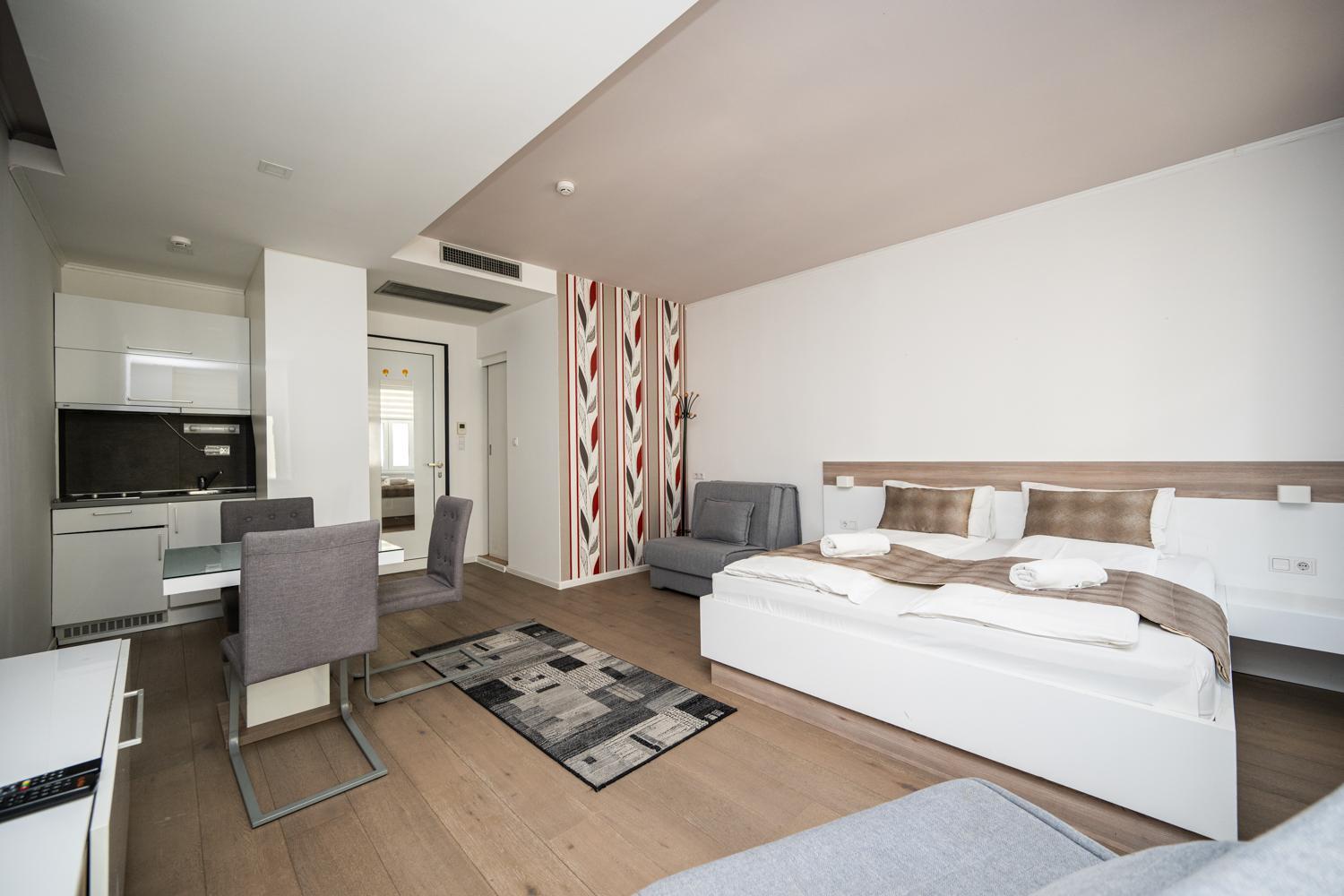 Modern And Design Apartments Near Cathedral Sarajevo Bagian luar foto